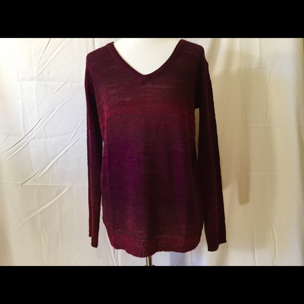 Burgundy light weight sweater